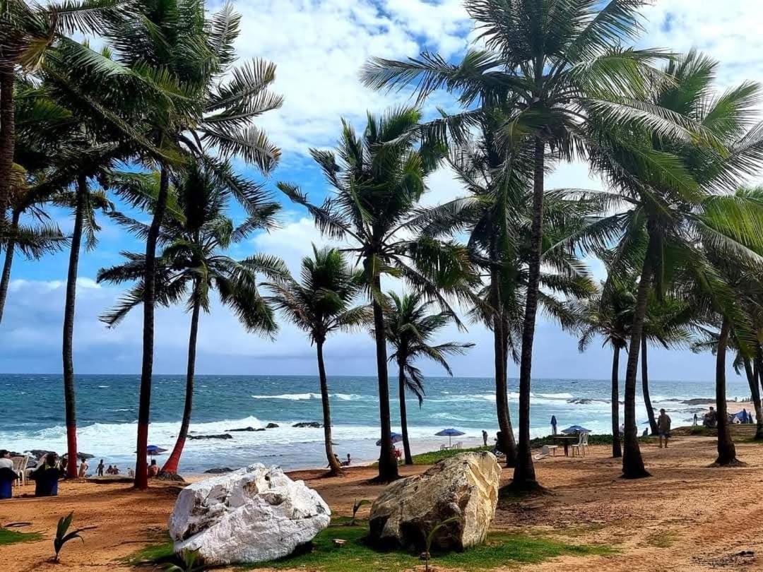 Kitnets Itapua Residencia - 1 Minuto De Caminhada Ate A Praia Salvador de Bahía Exterior foto