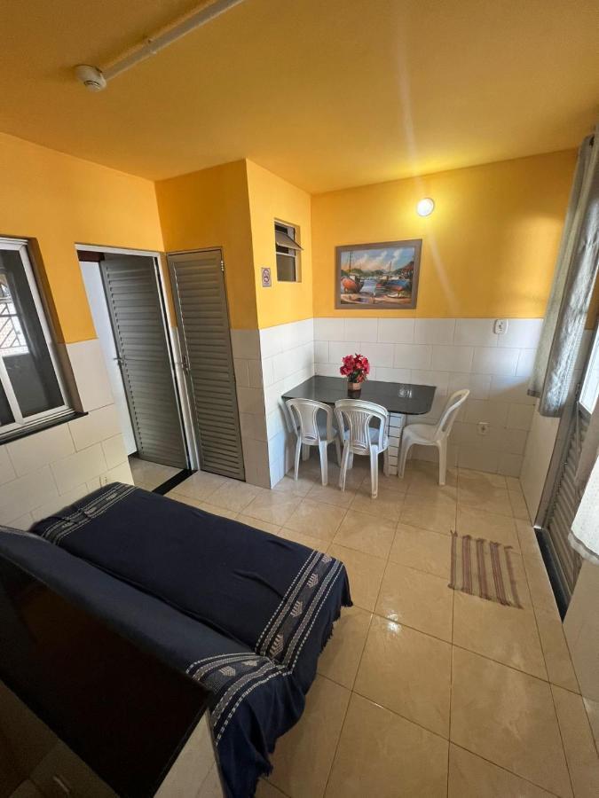 Kitnets Itapua Residencia - 1 Minuto De Caminhada Ate A Praia Salvador de Bahía Exterior foto